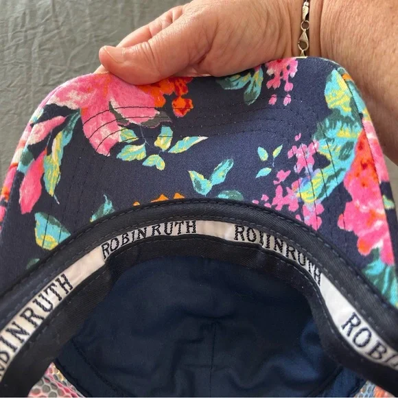 Robin Ruth Snapback Floral Hawaii Cap. OS. - Picture 5 of 7